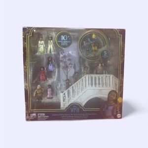 Disney Wish Character Collection with Gold Accents with Asha, Star and friends